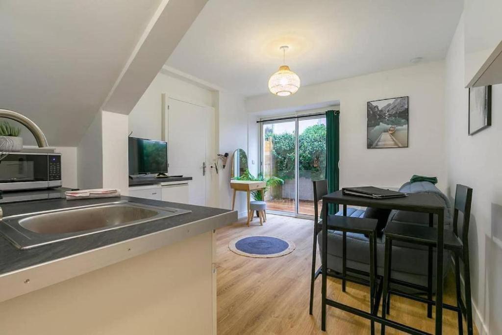 Apartamento Le Jade : Au Coeur Du Centre Historique Dijon Exterior foto